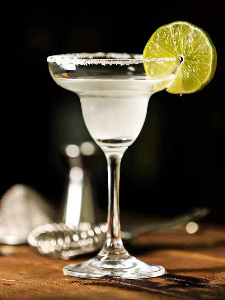 Handblown Leedfree Crystal Margarita Glass image 4